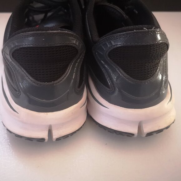 Nike Free Men's Size 8.5 Running Black & White (Sparq) Sneakers - Picture 7 of 8